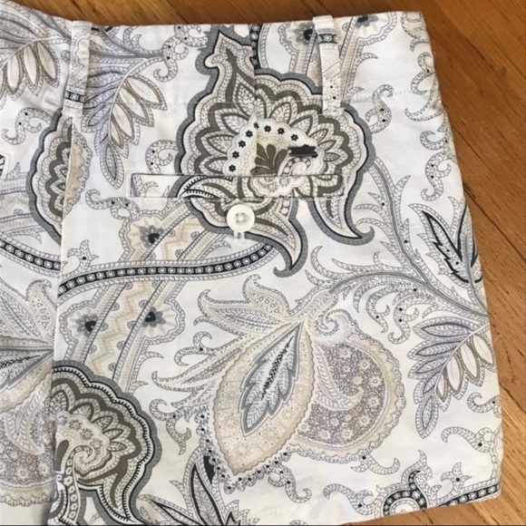 Tommy Hilfiger Paisley Print 5 Pocket Shorts Sz 2 - Picture 4 of 8